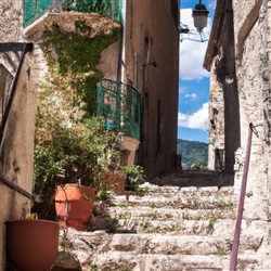 Ontdek de betoverende charme van Village de Grasse: De parel van Côte d'Azur