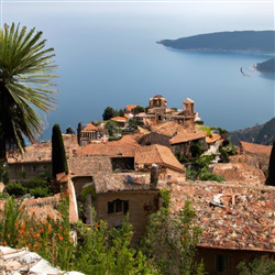 Ontdek de magie van Èze Village: Een verborgen juweeltje aan de Côte d'Azur!